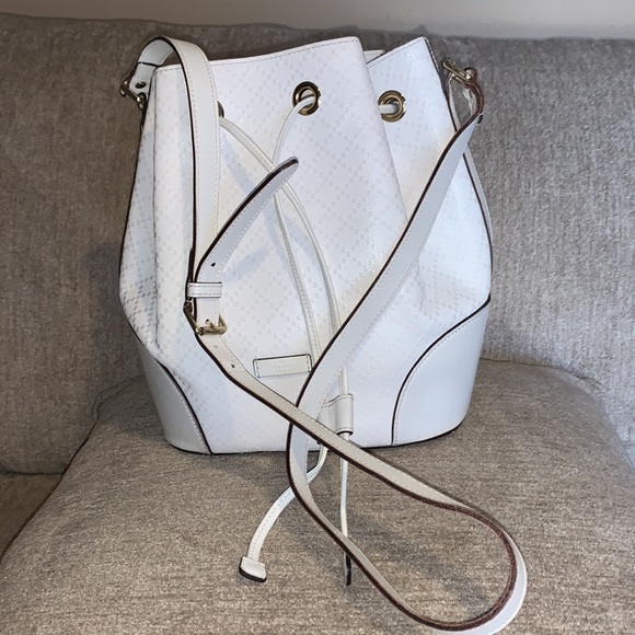 Authentic White Gucci Diamanté bucket bag - Picture 12 of 13